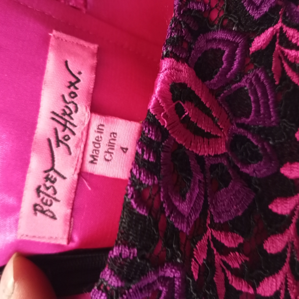 Vintage BETSEY JOHNSON Strapless Pink Embroidered Black Lace Fit & Flare… - Picture 4 of 5